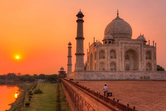 Taj Mahal, Agra – Uttar Pradesh's most visited monument Taj Mahal at sunrise in Agra, Uttar Pradesh