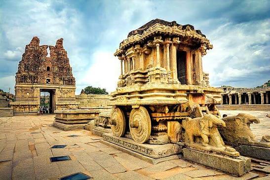 karnataka vacation packages thumbnail image showing Stone Chariot at the Vijaya Vittala Temple in Hampi